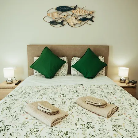 Vista Marina-los Gigantes Апартаменты *