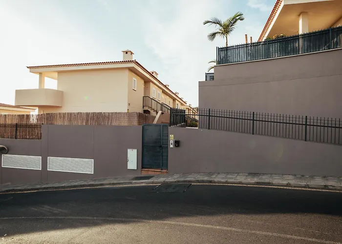 Vista Marina-los Gigantes Lägenhet *